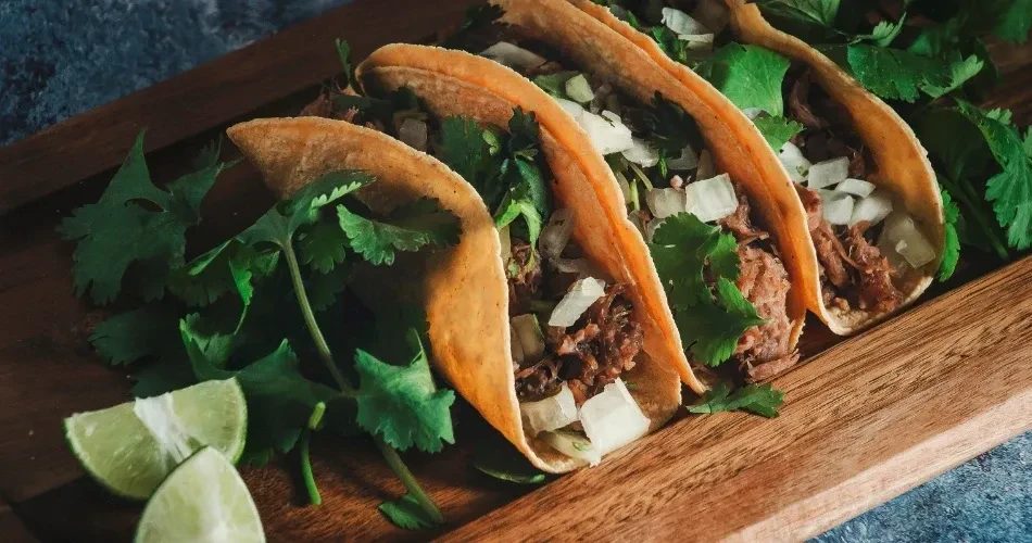 The Ultimate Guide to Street Food in Los Angeles: Top Dishes You Must Try