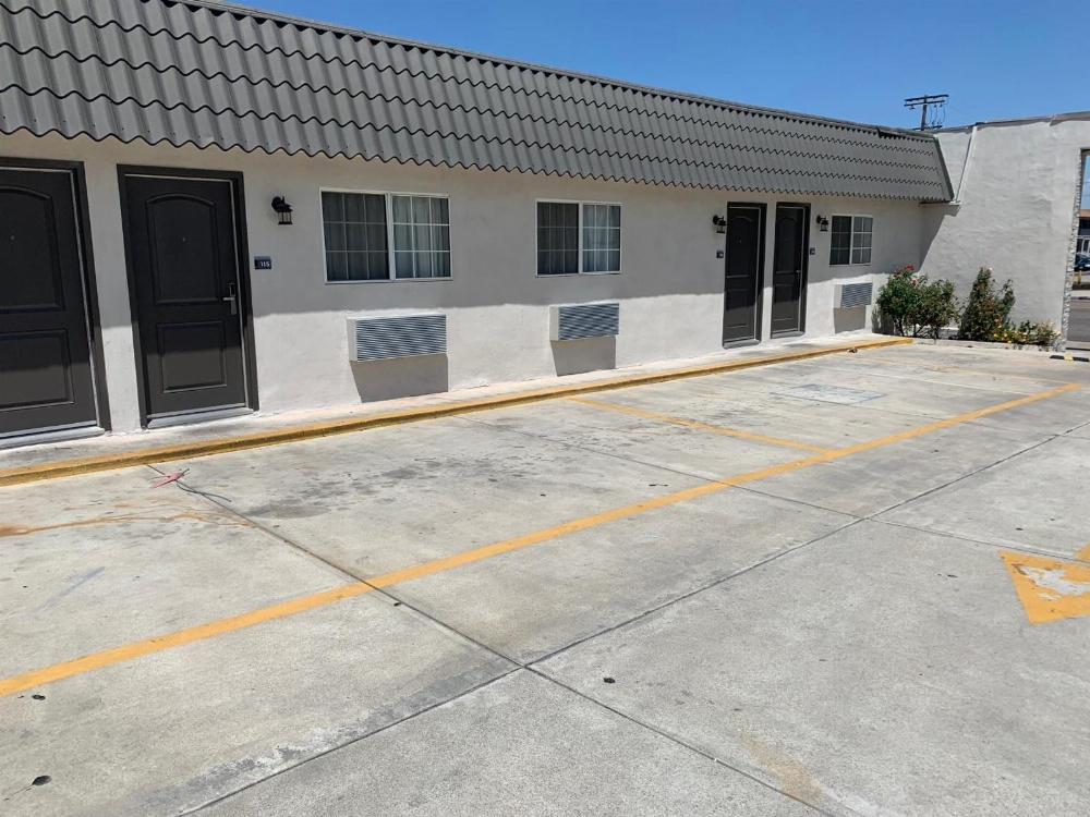 Empire Inn Main image